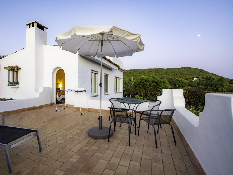 Suite FARO: privacy, peace, nature, and the lighthouse blinking at night.