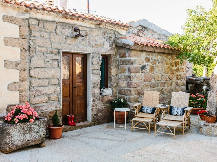 Entrance and terrace area at Borgo Lu Puleu