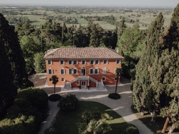 Relais Roncolo 1888 - Hotel Rural in Roncolo, Emilia-Romagna