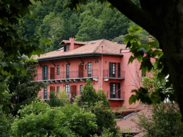 Hôtel Churrut - Hotel Rural in Bera, Navarra